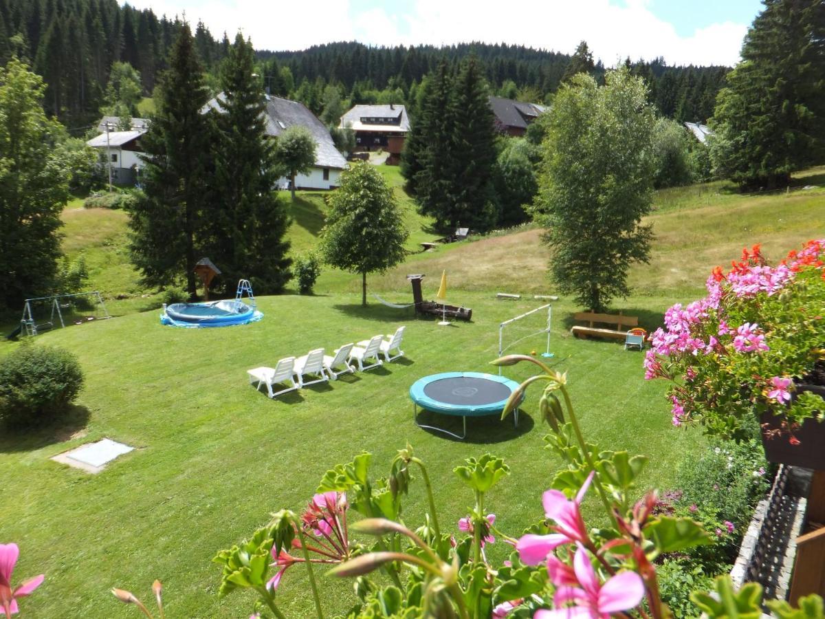 Schwarzwald-Hotel Kraeutle Feldberg  Exterior foto